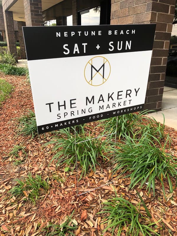 Yard Double Sided Standing Sign